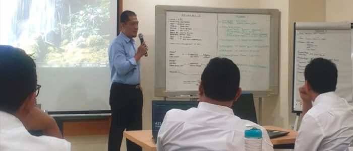 GIVE TRAINING SUPPLY CHAIN 1